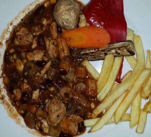 Sir Winston Cafe Restaurant Sports International Mavisehir Izmir